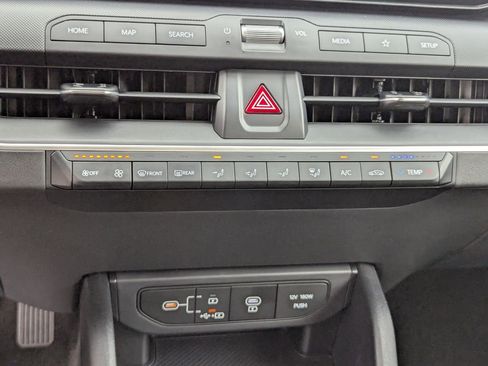 New 2026 Kia K4 FWD image 24