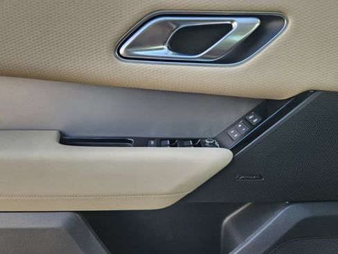 Used 2023 Land Rover Range Rover Velar R-Dynamic S AWD/4WD image 21