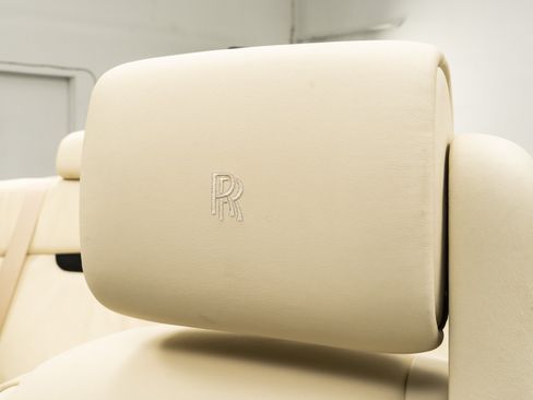 Used 2008 Rolls-Royce Phantom Drophead Coupe RWD image 26