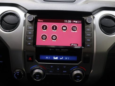 Used 2020 Toyota Tundra SR5 w/ TRD Off-Road Package image 20