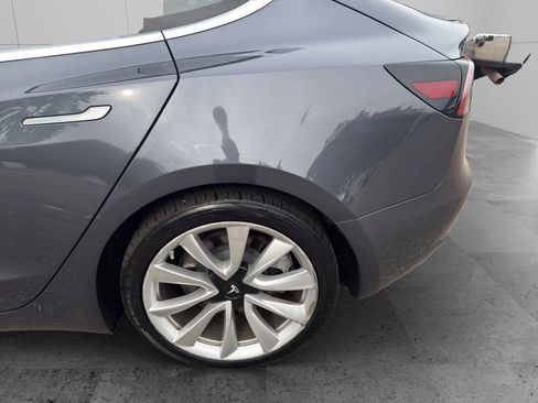 Used 2018 Tesla Model 3 Long Range AWD/4WD image 21