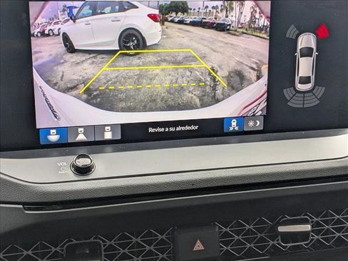 Used 2023 Honda Accord Touring image 12