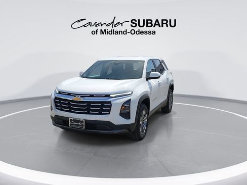 Used 2025 Chevrolet Equinox LT image 4