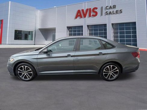 Used 2025 Volkswagen Jetta Sport FWD image 8