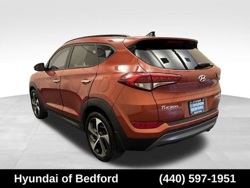 Used 2016 Hyundai Tucson Limited w/ Option Group 03 AWD/4WD image 8