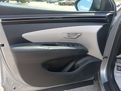 Used 2024 Hyundai Tucson SEL FWD image 11