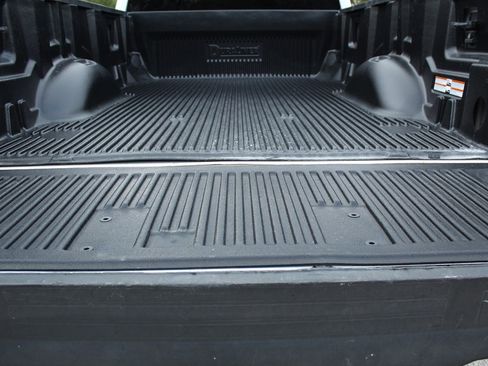 Used 2022 Ford F250 XLT image 11