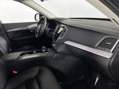 Used 2023 Volvo XC90 B5 Core AWD/4WD image 31