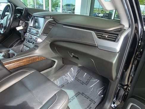 Used 2019 Chevrolet Tahoe LT AWD/4WD image 10