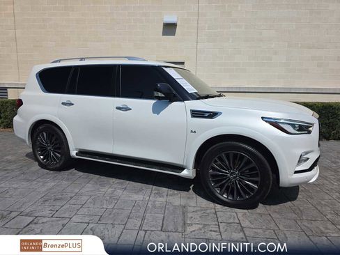 Used 2020 INFINITI QX80 Luxe w/ Edition 30 Package image 3