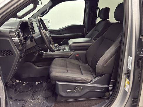 Certified 2021 Ford F150 XLT w/ Equipment Group 302A High image 11