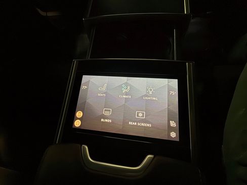 Used 2024 Land Rover Range Rover Long Wheelbase Autobiography image 74