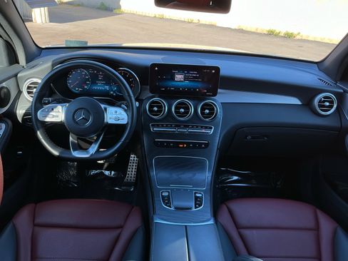 Used 2022 Mercedes-Benz GLC 300 image 15
