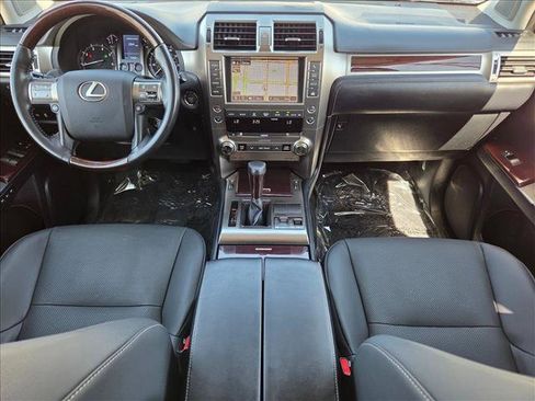 Used 2019 Lexus GX 460 Premium AWD/4WD image 21