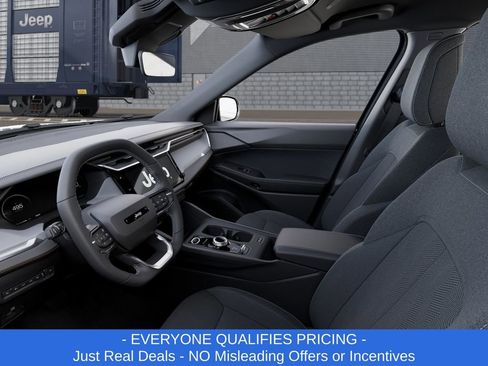 New 2026 Jeep Cherokee Laredo image 22