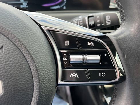 Used 2025 Kia Seltos S image 15