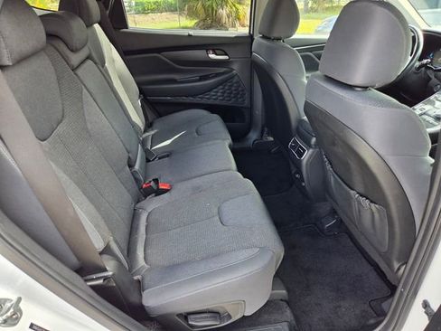 Used 2022 Hyundai Santa Fe SEL w/ Convenience Package FWD image 17
