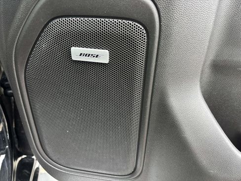 Used 2021 GMC Sierra 1500 SLT w/ SLT Premium Plus Package image 18