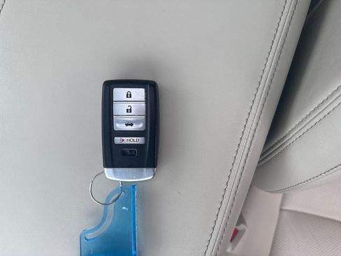 Used 2015 Acura RLX Base image 35