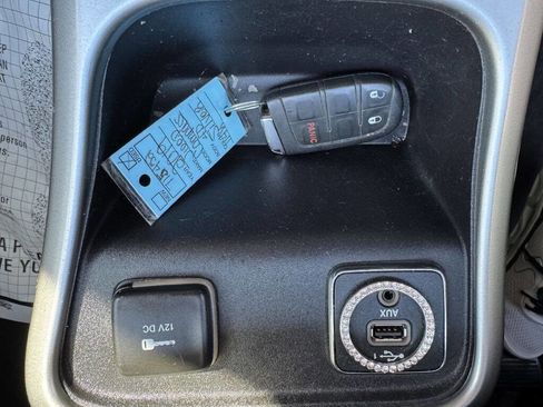 Used 2019 Jeep Compass Sport image 19