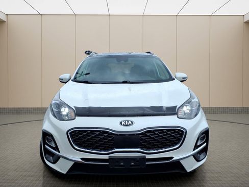 Used 2022 Kia Sportage EX w/ EX Technology Package AWD/4WD image 3