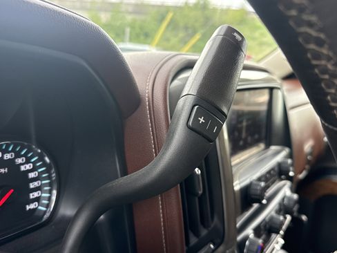 Used 2014 Chevrolet Silverado 1500 High Country w/ High Country Premium Package image 24