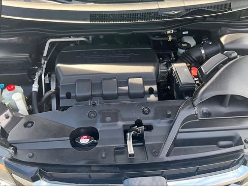 Used 2016 Honda Odyssey SE image 31