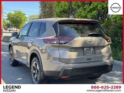 Certified 2024 Nissan Rogue SV AWD/4WD image 7