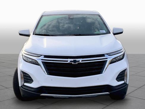 Used 2024 Chevrolet Equinox LT w/ LPO, Floor Liner Package FWD image 4