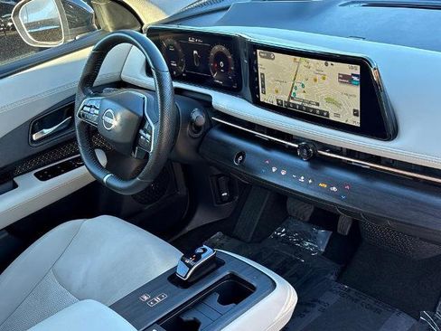 Certified 2024 Nissan Ariya FWD image 28