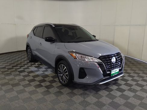 Used 2023 Nissan Kicks SV FWD image 14
