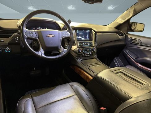 Used 2018 Chevrolet Tahoe Premier AWD/4WD image 27