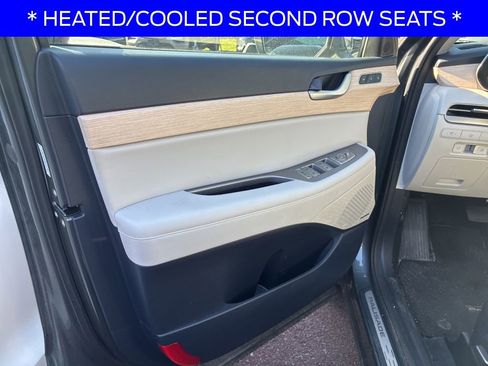 Used 2024 Hyundai Palisade Limited image 10