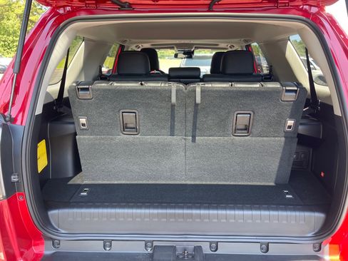 Used 2022 Toyota 4Runner Limited RWD image 16