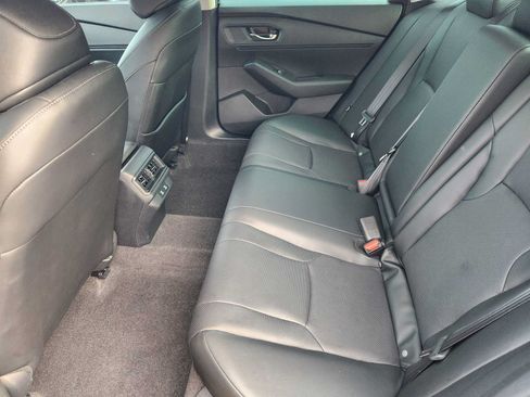 Used 2024 Honda Accord EX-L image 30