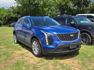 Used 2023 Cadillac XT4 Luxury w/ Cold Weather Package FWD video 1