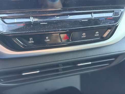 Used 2021 Volkswagen ID.4 Pro w/ ID.4 Protection Package image 18