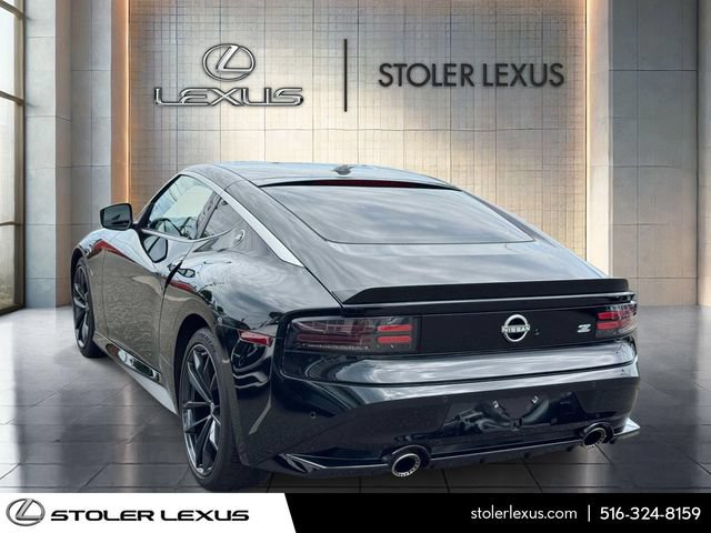 Used 2024 Nissan Z Performance w/ Floor Mat Package RWD image 10
