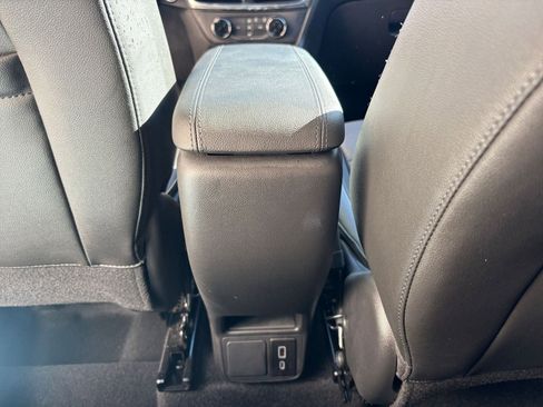 Used 2025 Buick Encore GX Preferred image 24