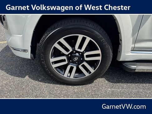 Used 2023 Toyota 4Runner Limited AWD/4WD image 10