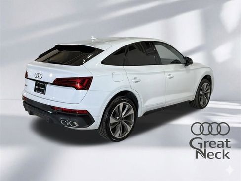 Used 2023 Audi SQ5 Premium Plus w/ Premium Plus Package image 9