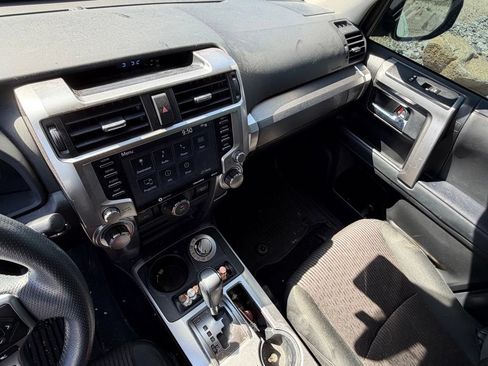 Used 2021 Toyota 4Runner Trail Special Edition AWD/4WD image 19