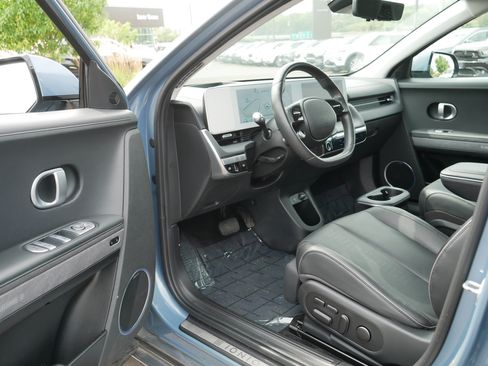 Certified 2024 Hyundai Ioniq 5 Limited AWD/4WD image 11