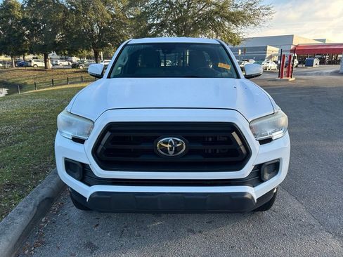 Used 2020 Toyota Tacoma SR image 8