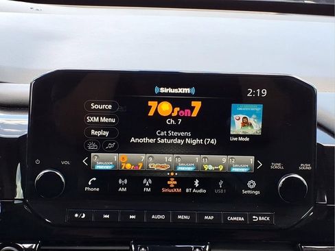 Used 2024 Nissan Pathfinder Platinum w/ Cargo Package FWD image 23