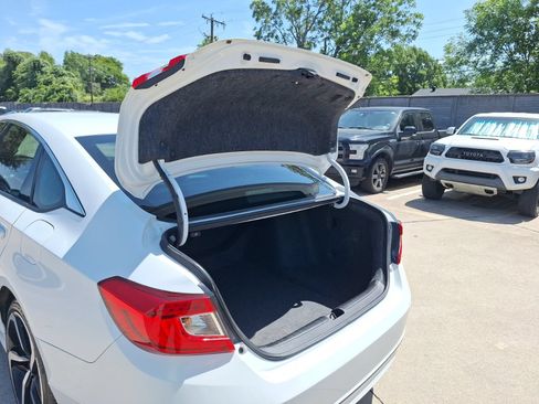 Used 2022 Honda Accord Sport image 34