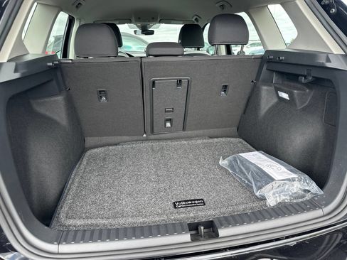Certified 2025 Volkswagen Taos S AWD/4WD image 25