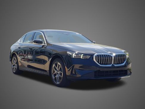 New 2027 BMW 530i xDrive w/ Premium Package AWD/4WD image 3