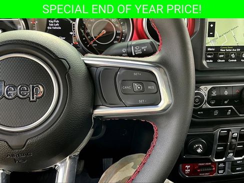 Used 2023 Jeep Gladiator Rubicon w/ LED Lighting Group image 13