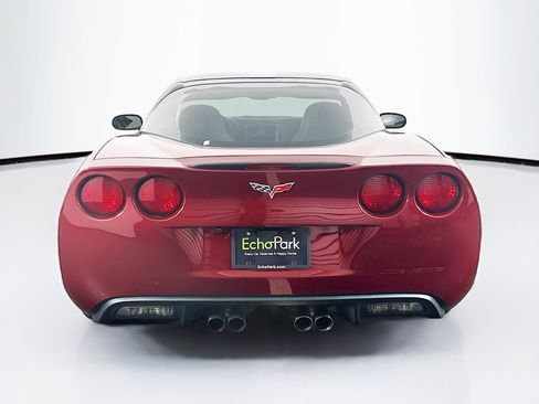 Used 2007 Chevrolet Corvette Coupe w/ Preferred Equipment Group RWD image 7